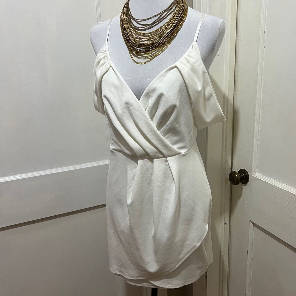 Sarah LA White Grecian Style Mini Cocktail Dress Womens Medium